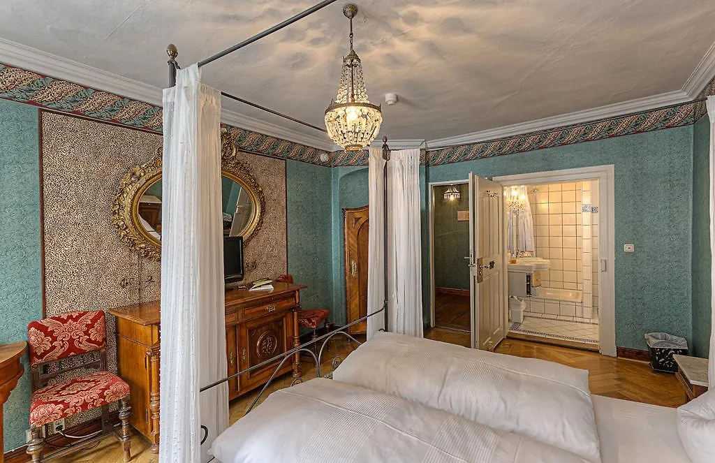 Hotel Orphee - Kleines Haus Regensburg Germany