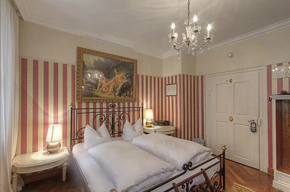 Hotel Orphee - Kleines Haus Regensburg